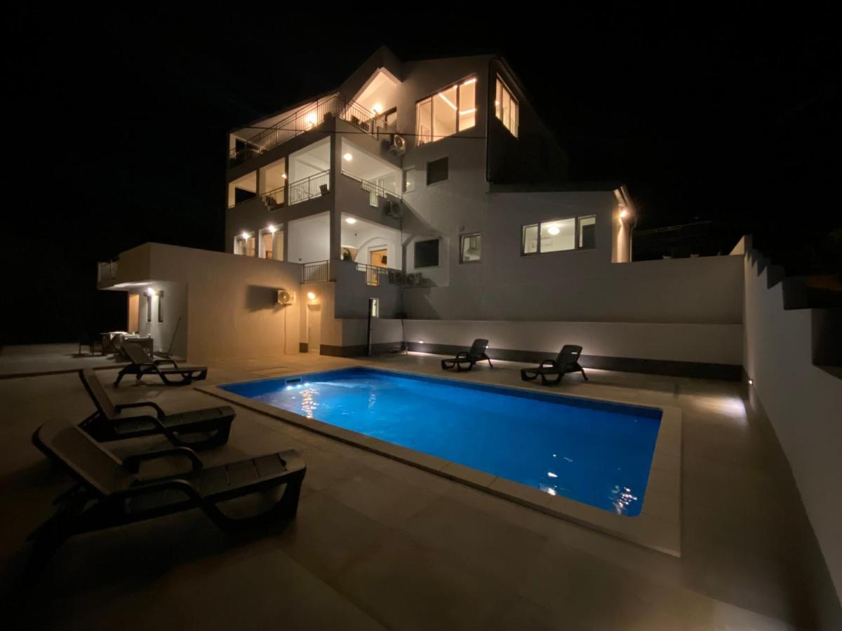 Villa Ana Preko Exterior photo